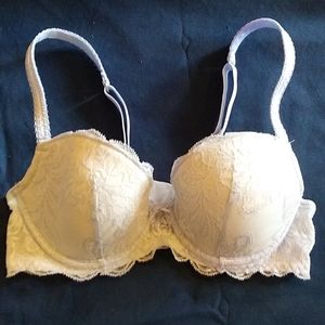 Le Mystere light blue bra